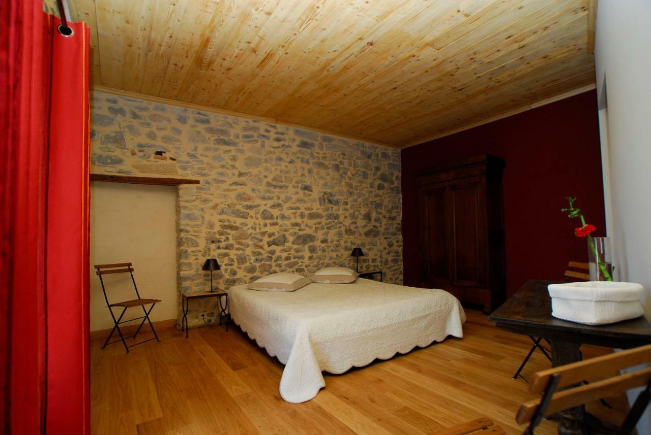 Le Coing Des Vignes Bed and Breakfast Mauressargues Exteriör bild